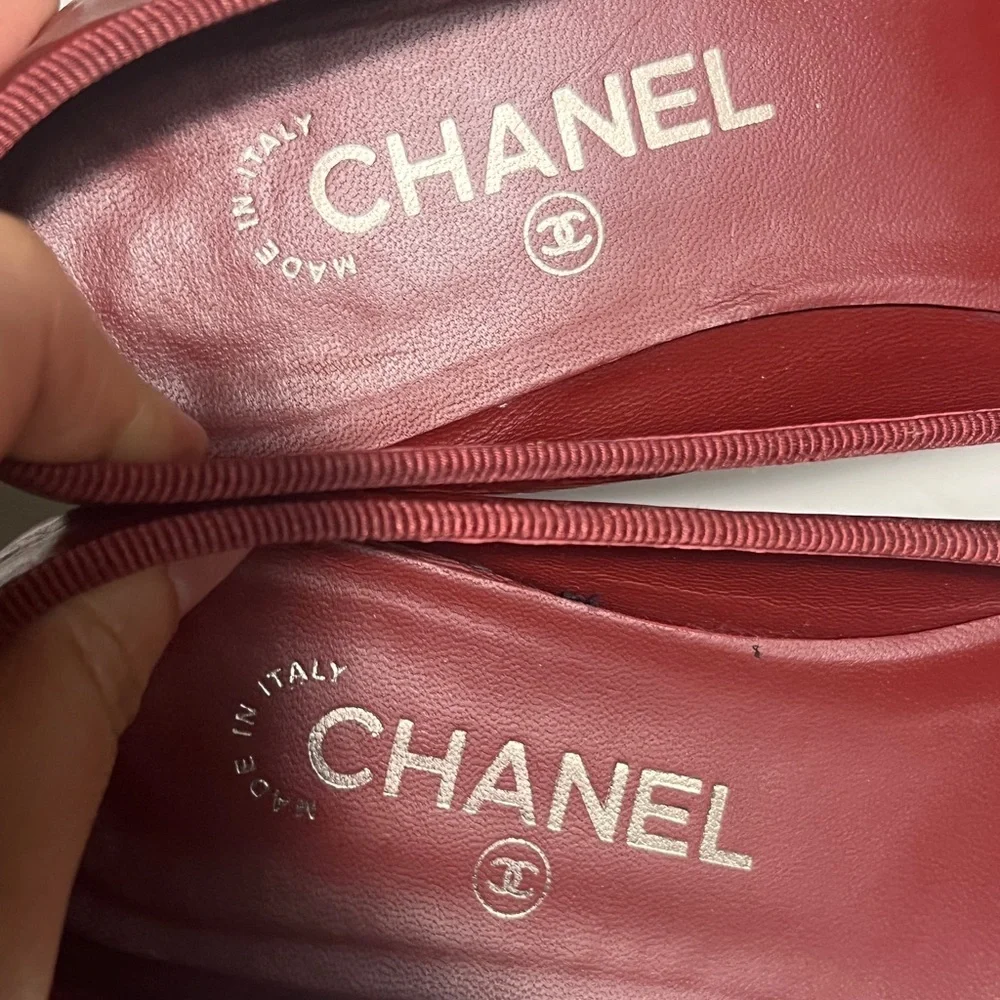CHANEL Women's Elegant Red Flats